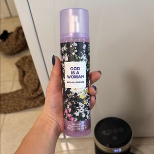 Ariana Grande Floral Body Mist with Purple and Black